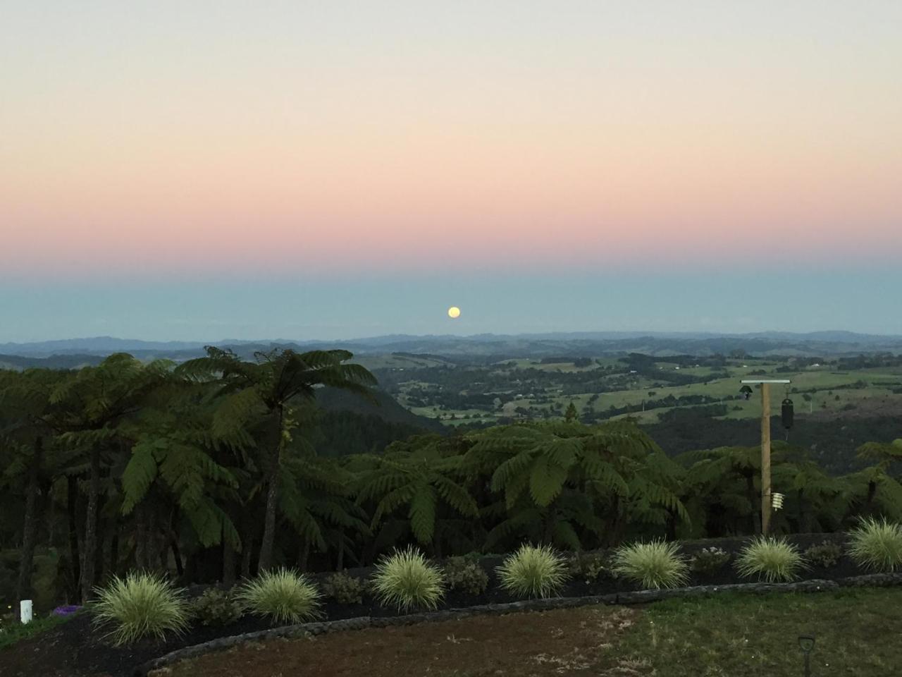 Okaihau Skylark Lodge מראה חיצוני תמונה